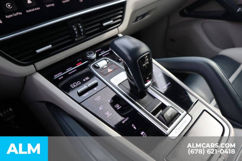 2023 Porsche Cayenne S Platinum Edition