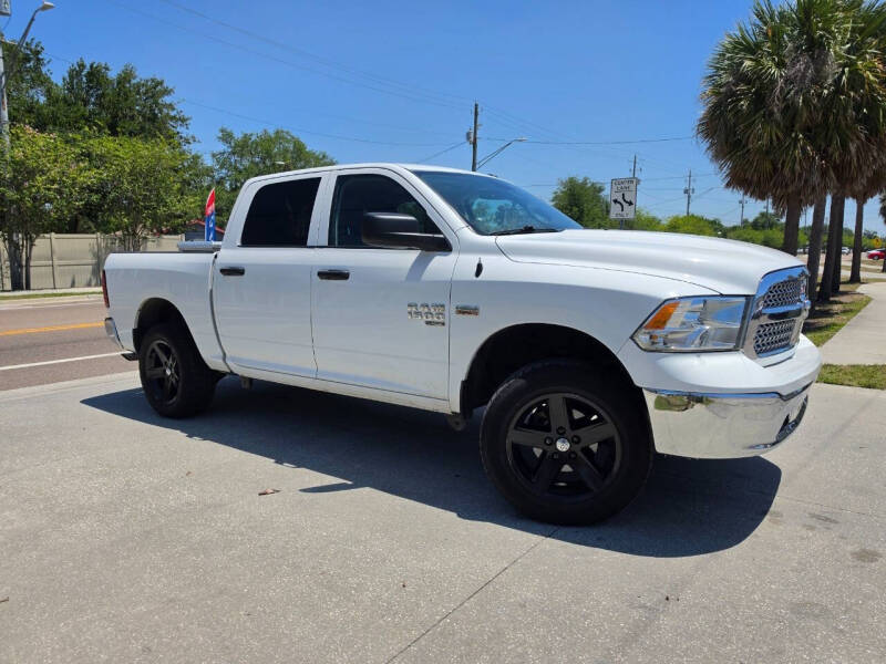 2022 RAM 1500 Classic SLT