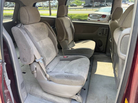 2007 Toyota Sienna CE 7-Passenger