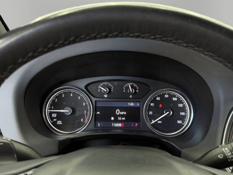 2022 Buick Enclave Essence