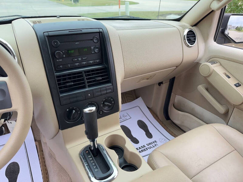 2006 Ford Explorer XLS