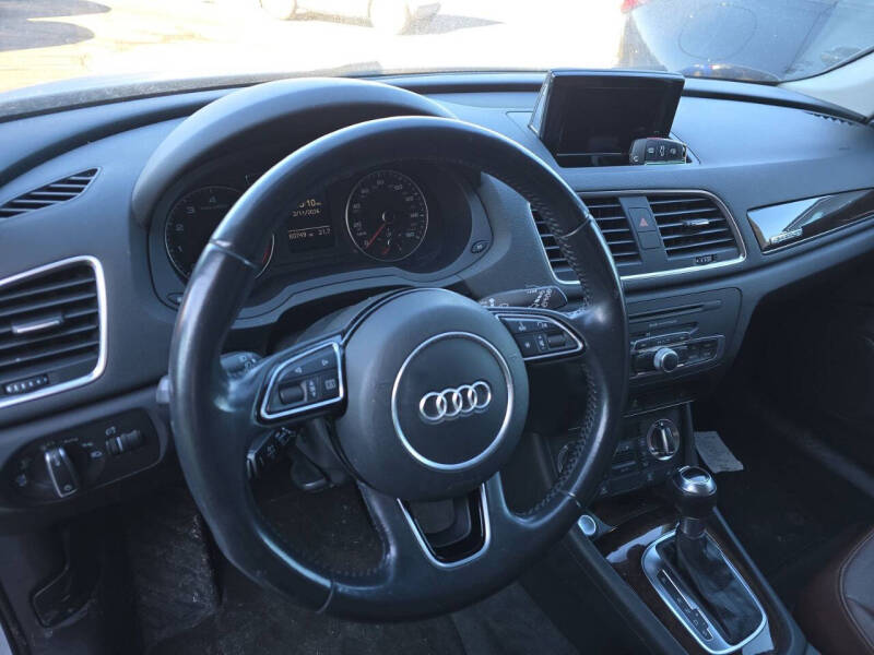 2015 Audi Q3 2.0T quattro Premium Plus