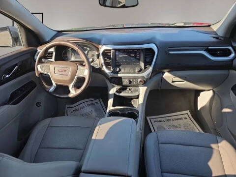 2020 GMC Acadia SLT