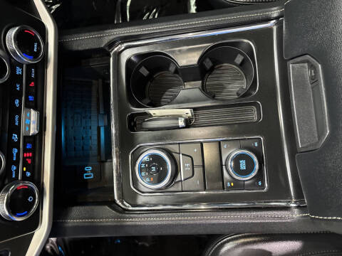 2022 Ford Expedition MAX XLT