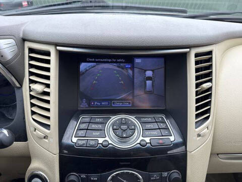 2015 Infiniti QX70