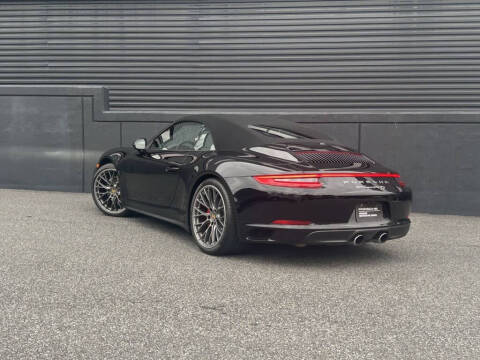 2017 Porsche 911 Carrera 4S
