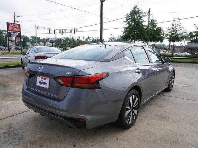 2022 Nissan Altima 2.5 SV