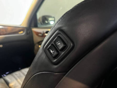 2012 Hyundai Equus Signature