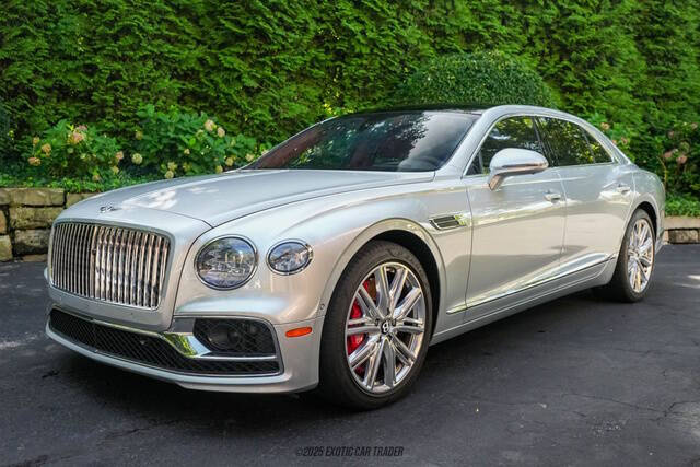 2022 Bentley Flying Spur V8