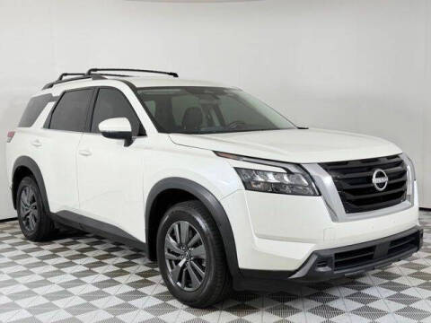 2024 Nissan Pathfinder SV