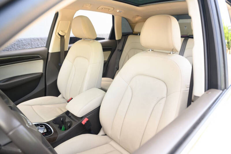 2014 Audi Q5 2.0T quattro Premium Plus
