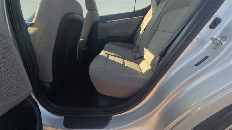 2019 Hyundai Elantra