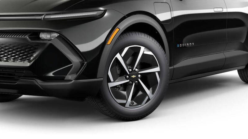 2026 Chevrolet Equinox EV LT 2