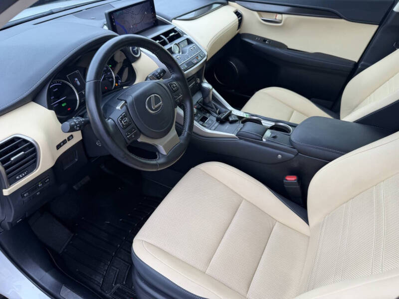2021 Lexus NX 300h