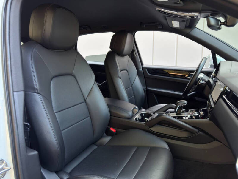 2020 Porsche Cayenne