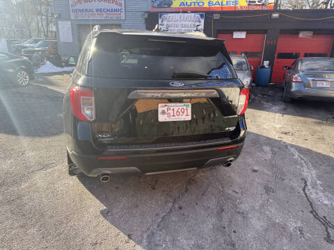 2021 Ford Explorer XLT