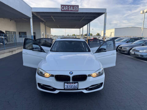2013 BMW 3 Series 328i