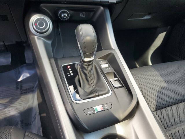2024 Alfa Romeo Tonale Hybrid Ti