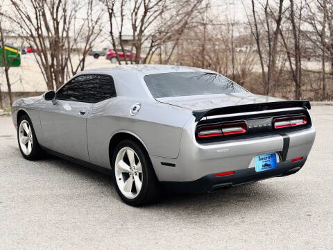 2018 Dodge Challenger SXT