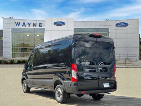 2025 Ford Transit 250