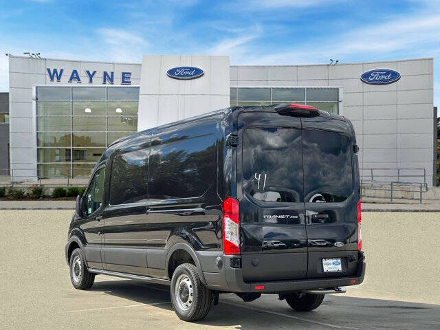 2025 Ford Transit 250