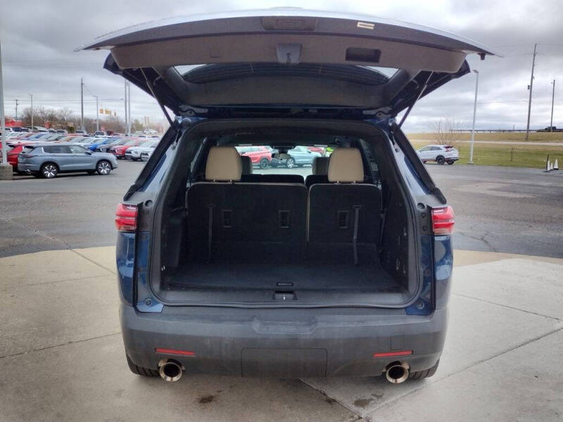 2023 Chevrolet Traverse LS