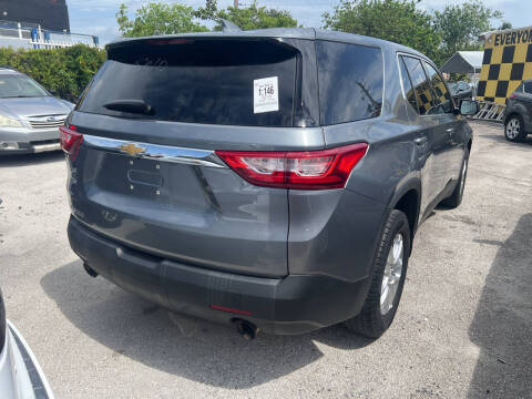 2018 Chevrolet Traverse LS