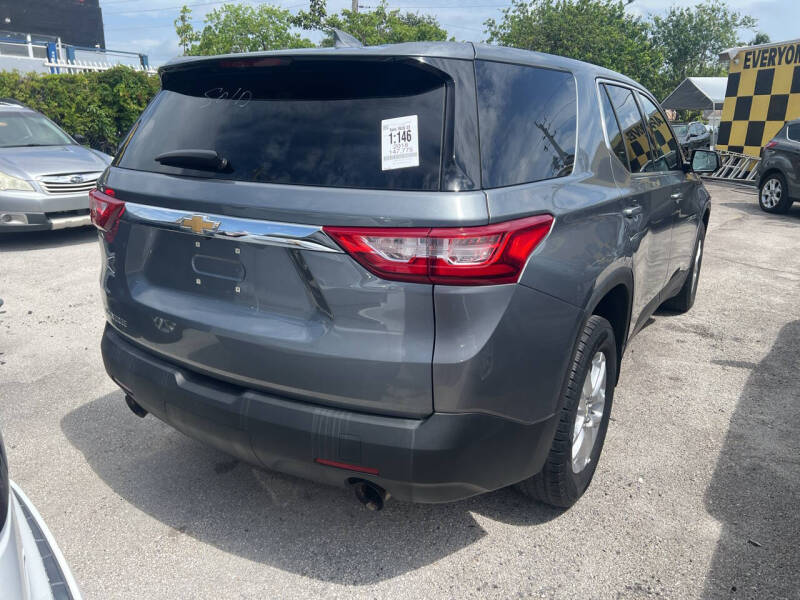 2018 Chevrolet Traverse LS