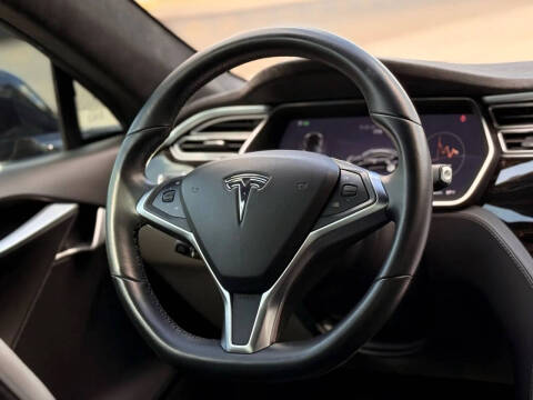 2016 Tesla Model S