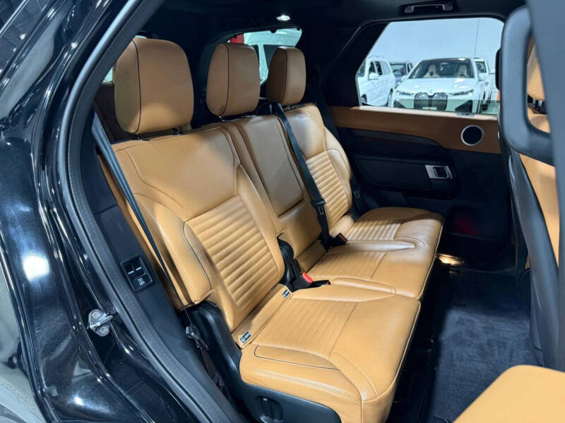 2020 Land Rover Discovery HSE Luxury