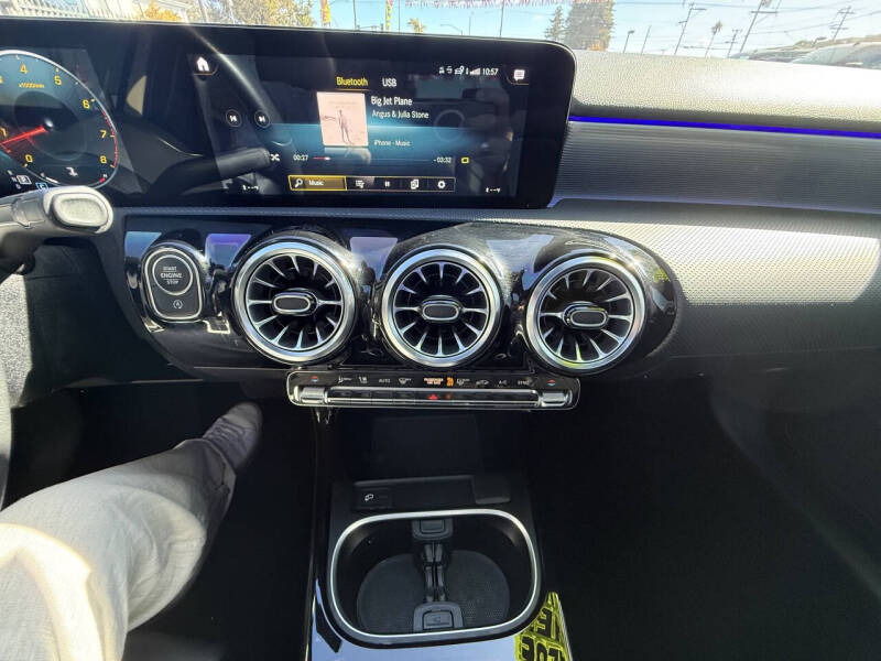 2022 Mercedes-Benz A-Class A 220