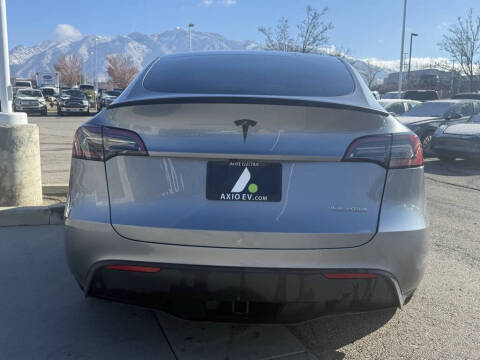 2024 Tesla Model Y Performance