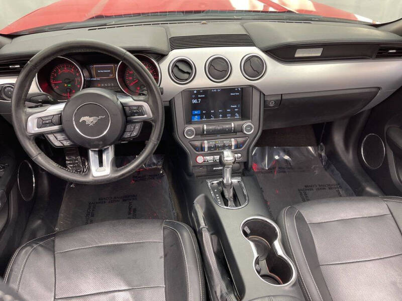 2017 Ford Mustang EcoBoost Premium