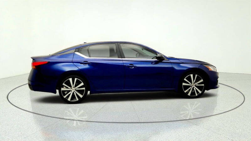 2020 Nissan Altima 2.5 SR