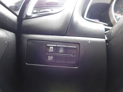 2016 Mazda MAZDA3 i Sport