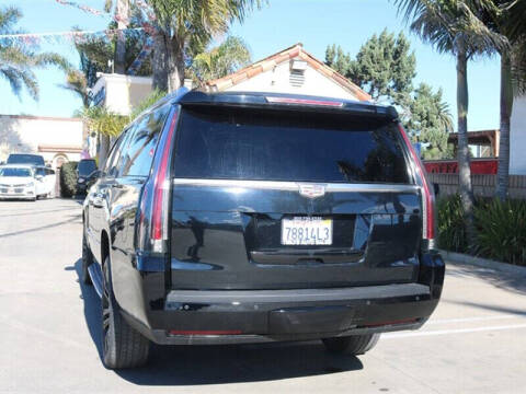 2016 Cadillac Escalade ESV Luxury Collection