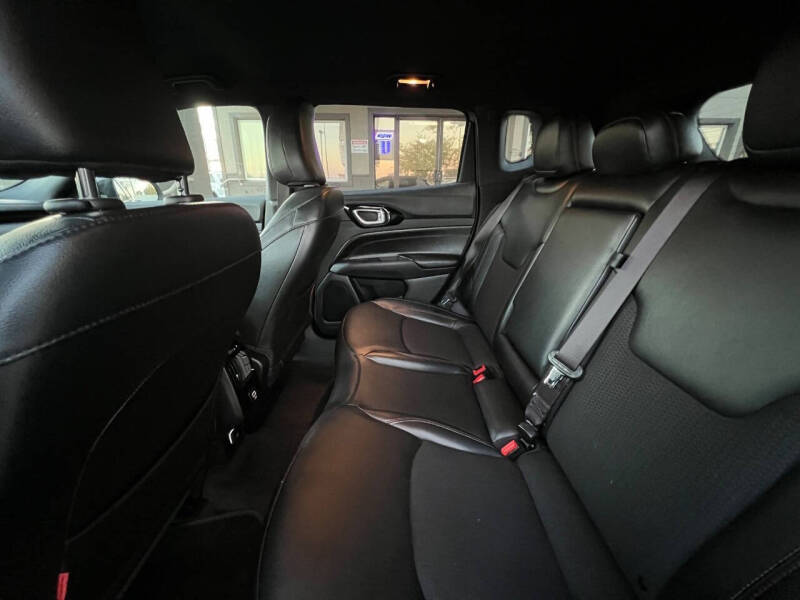 2023 Jeep Compass Trailhawk