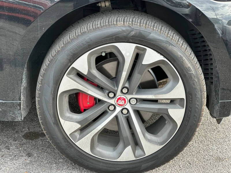 2017 Jaguar F-PACE S