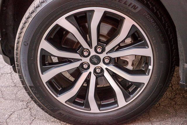 2022 Ford Explorer ST-Line