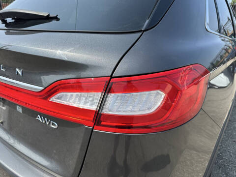 2017 Lincoln MKX Reserve