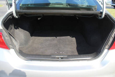 2016 Nissan Altima 2.5 SR
