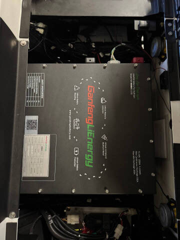 2023 VENOM 4 SEATER CUSTOM GOLF CART