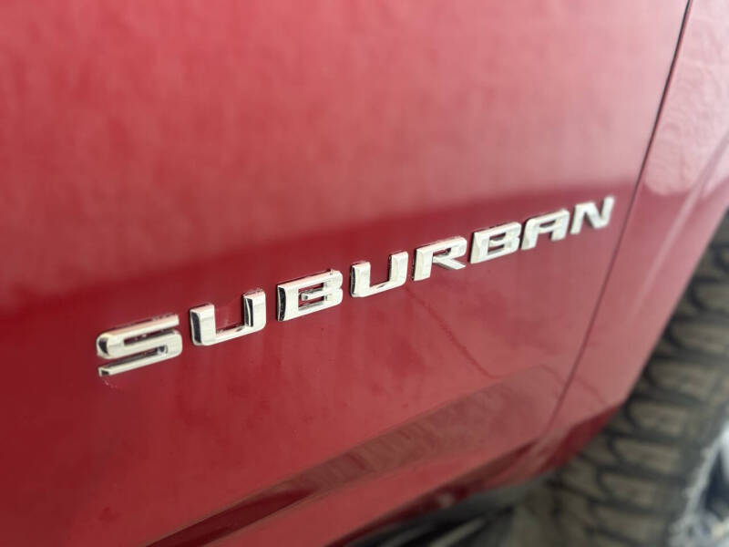 2021 Chevrolet Suburban LT