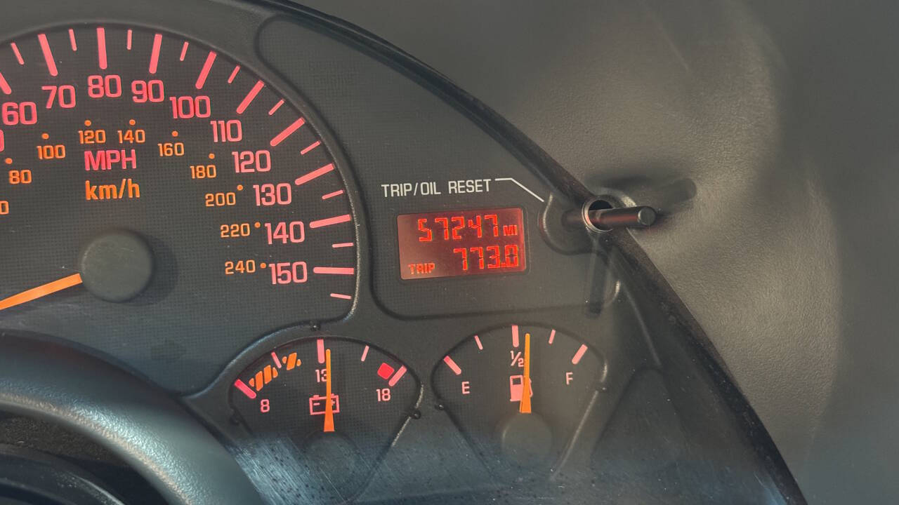 1999 Pontiac Firebird 3