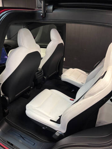 2020 Tesla Model X Long Range Plus