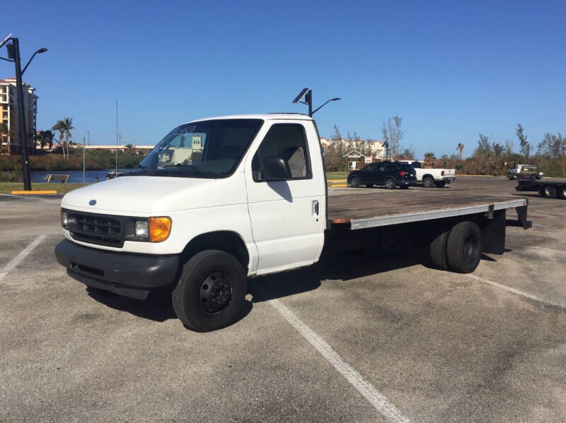 2002 Ford E-Series E-450 SD