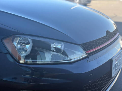 2015 Volkswagen Golf GTI S