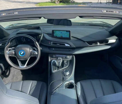 2020 BMW i8