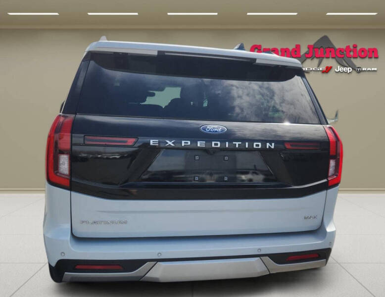 2025 Ford Expedition MAX Platinum