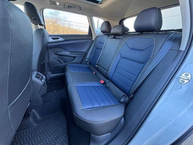 2026 Volkswagen Taos SEL 4Motion